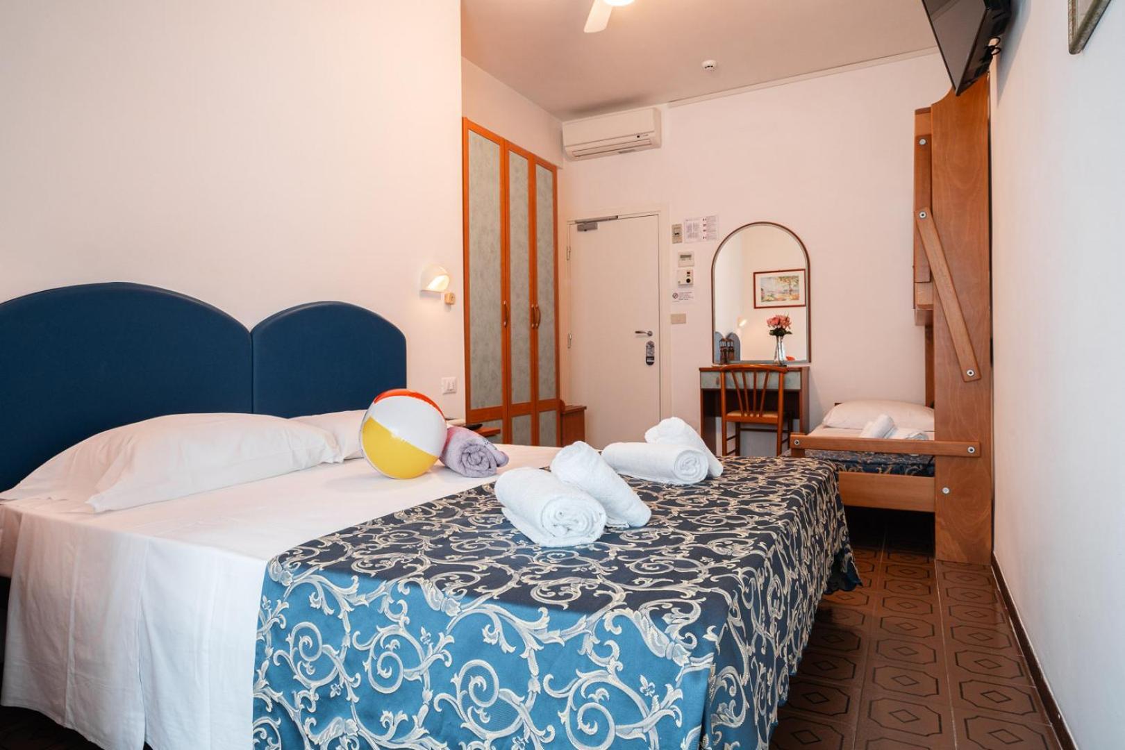Blu Star Hotel Gabicce Mare Exterior foto